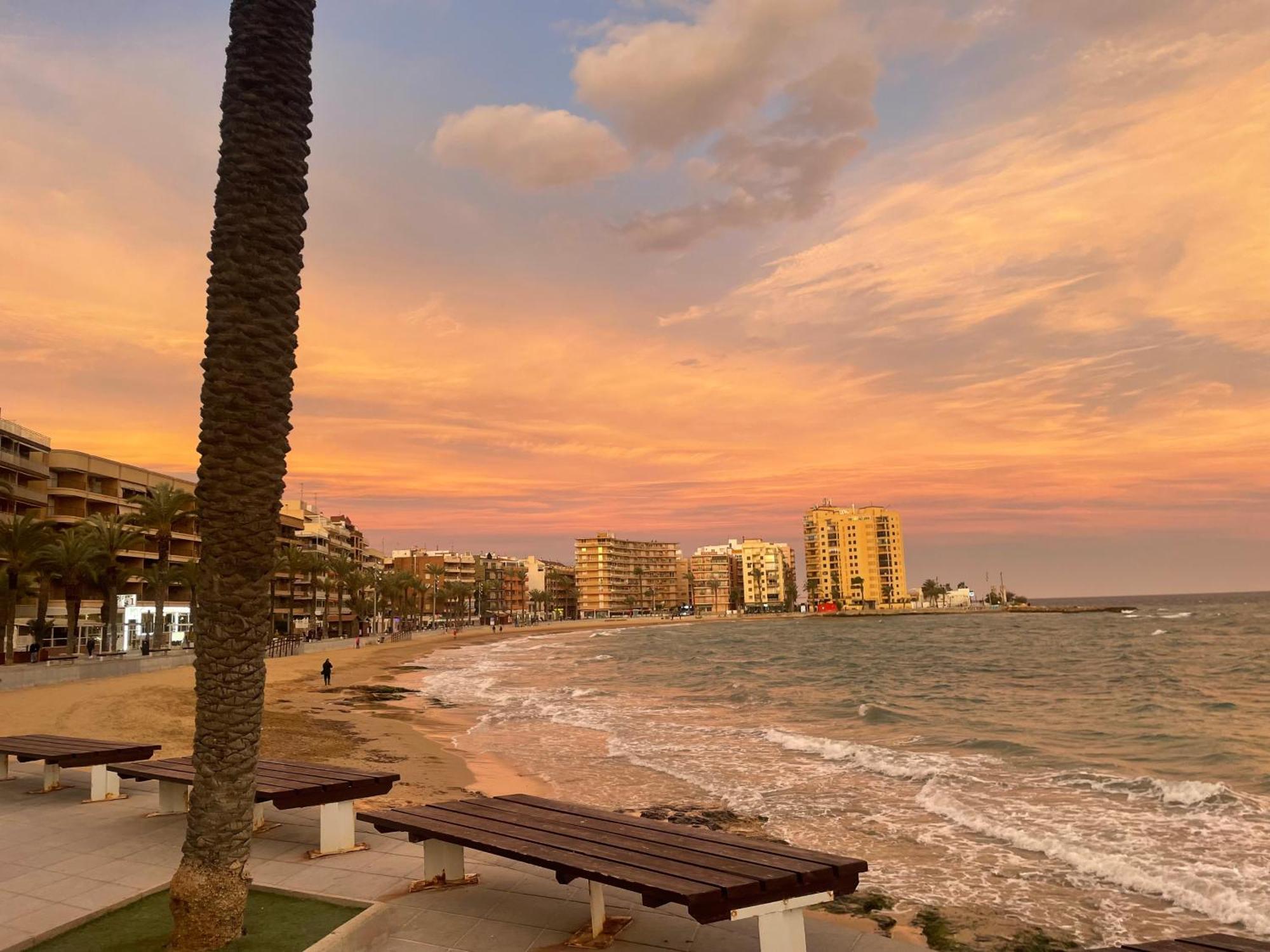 Flamenco Chill Apartment Torrevieja Extérieur photo