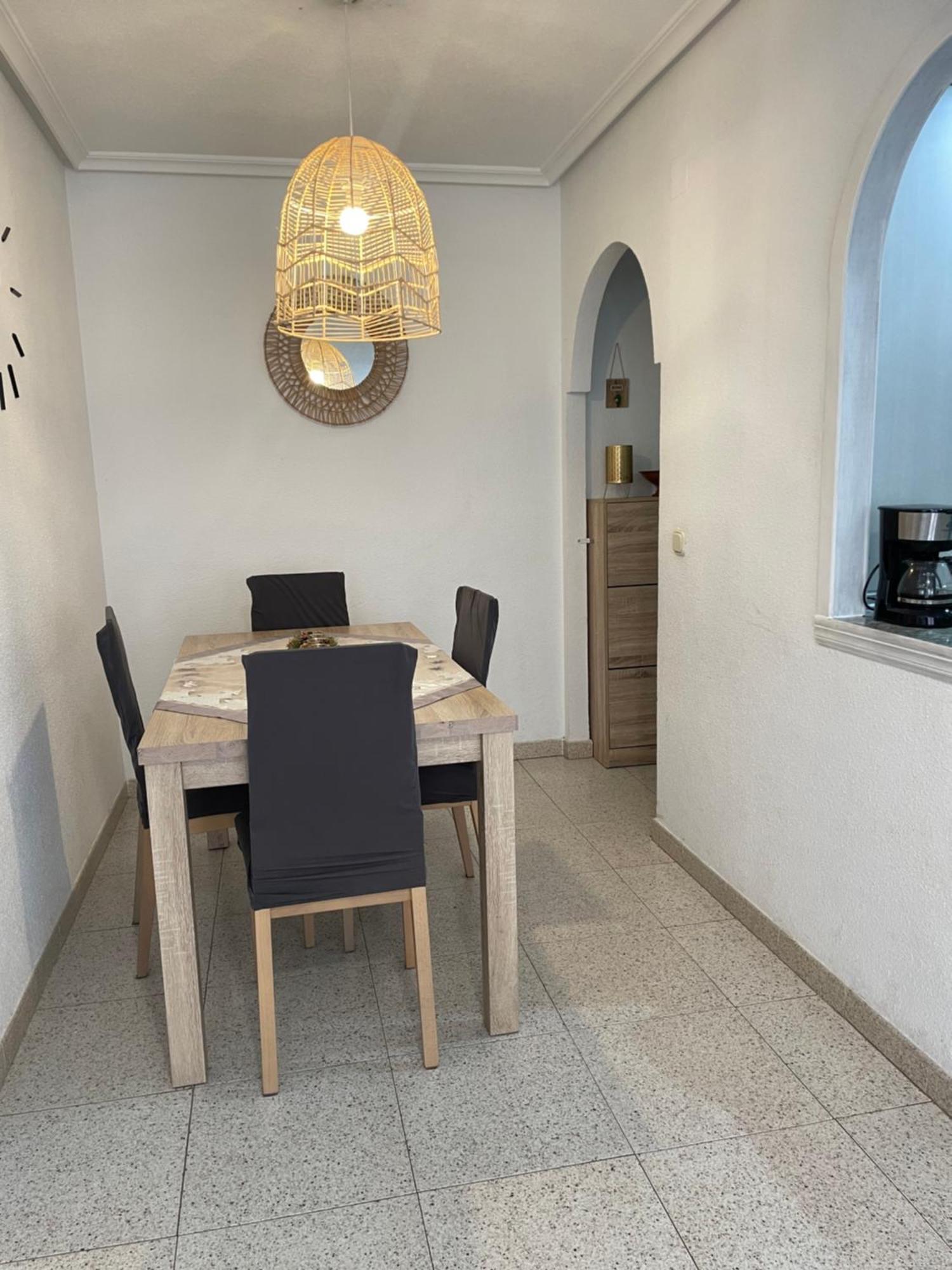 Flamenco Chill Apartment Torrevieja Extérieur photo